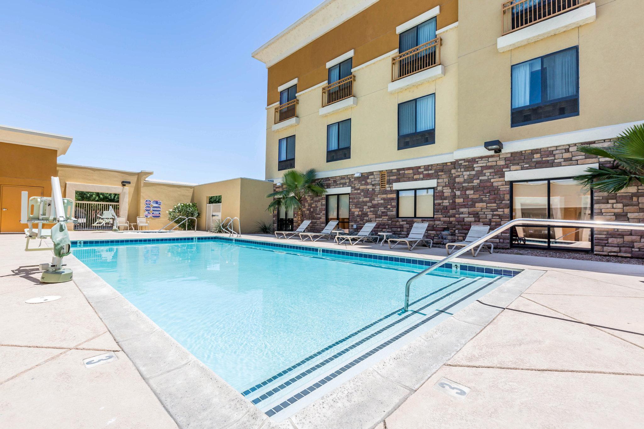 Comfort Suites Blythe Extérieur photo